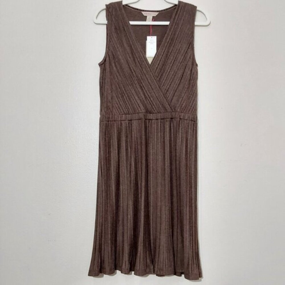 Banana Republic NWT Sleeveless V-Neck Pleated Knit Dress Work/Office/Casual - S - Picture 2 of 8